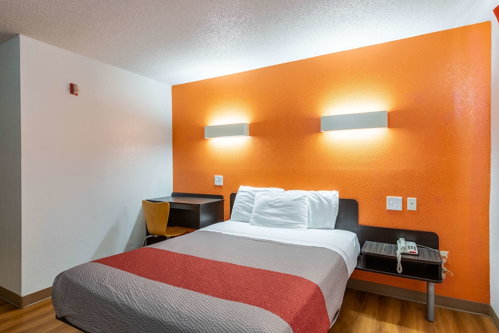 Motel6 Salisbury, MD 38/63