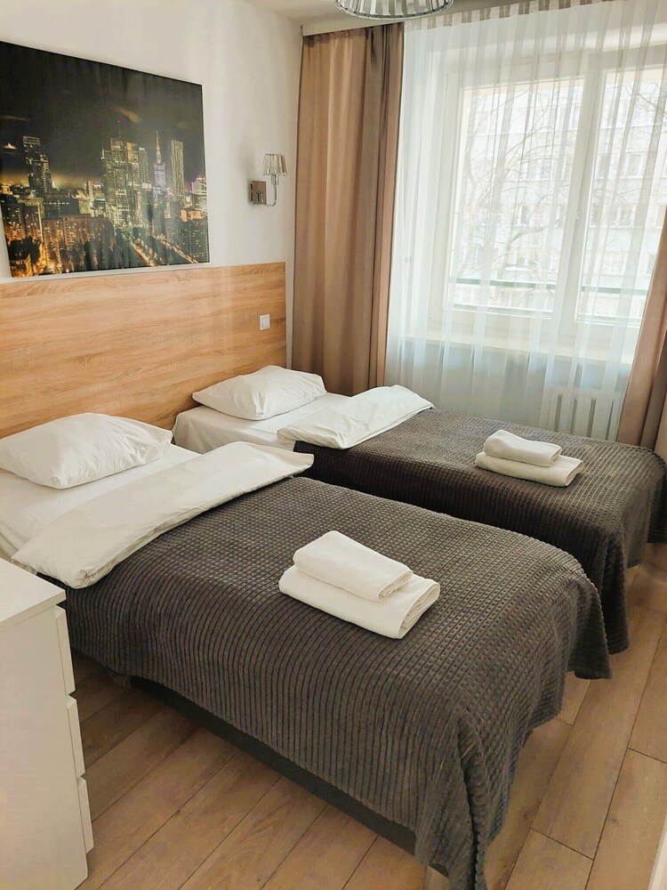 1 BEDROOM, APARTMENT, GARDEN VIEW, BALCONY