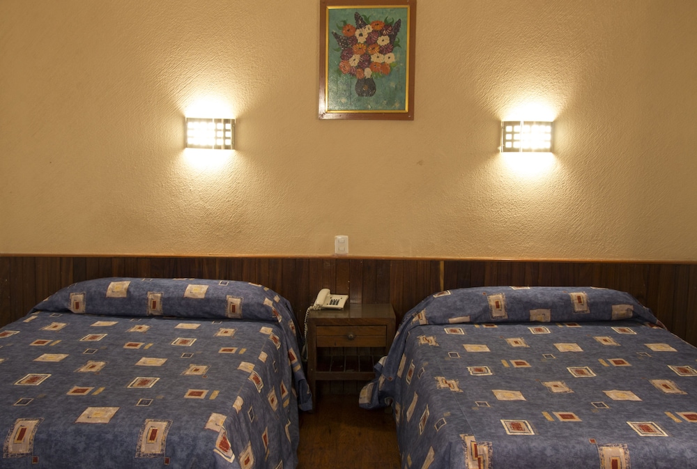 Hotel El Estadio 10/35