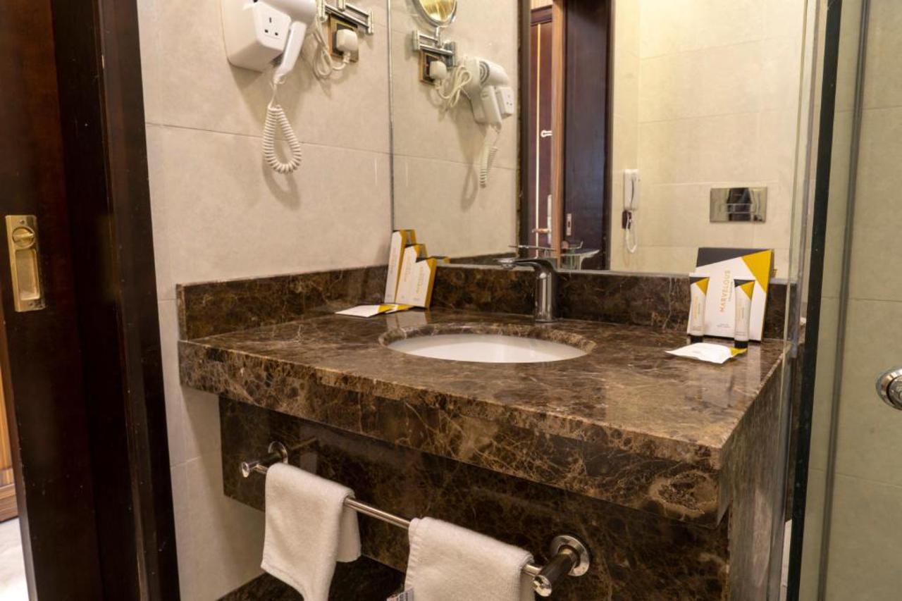 GOLDEN TOWER HOTEL AL KHUBAR CORNICHE 10/10
