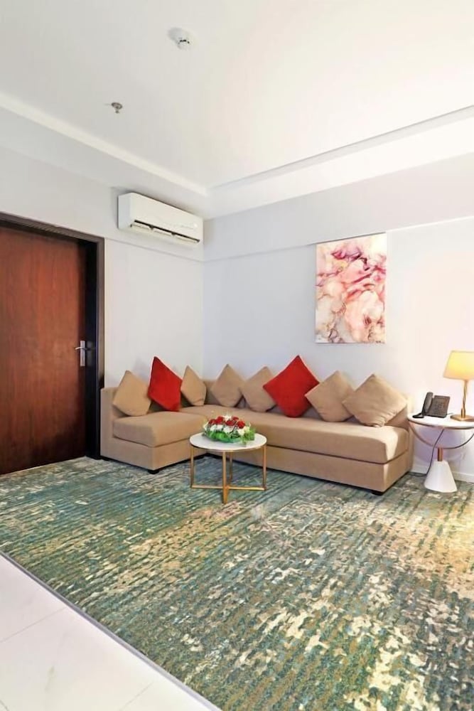 Skoop Hotel Jeddah 63/79