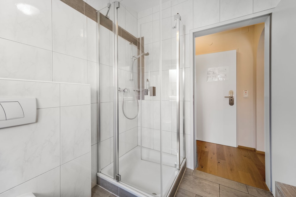 غرفة مفردة، Das Grune Hotel Zur Post - 100 Bio 16/19