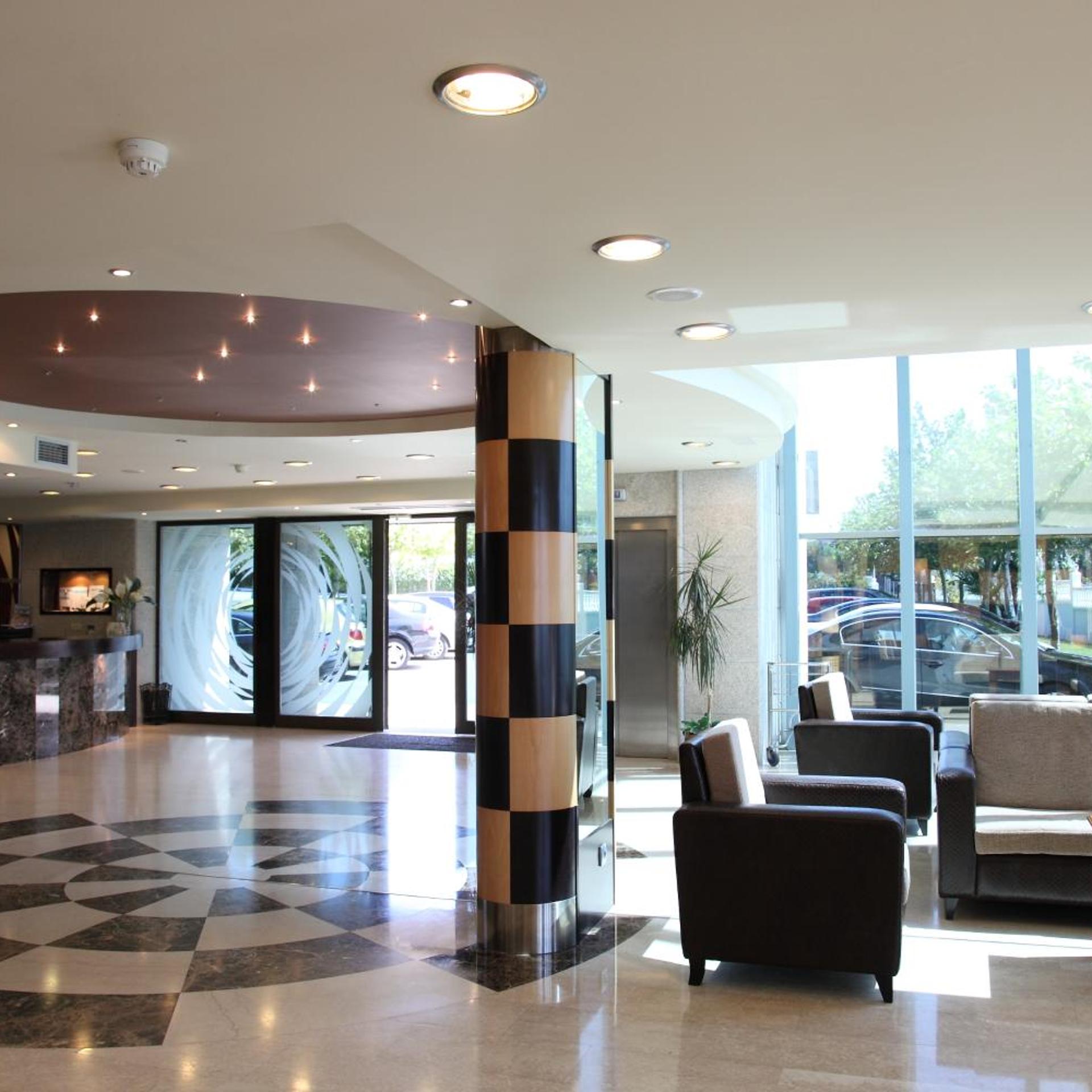 Hotel Luz de Luna 4/32