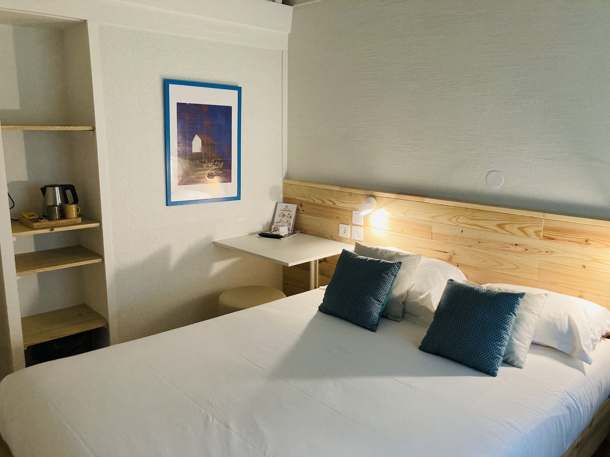 Room, Double Bed