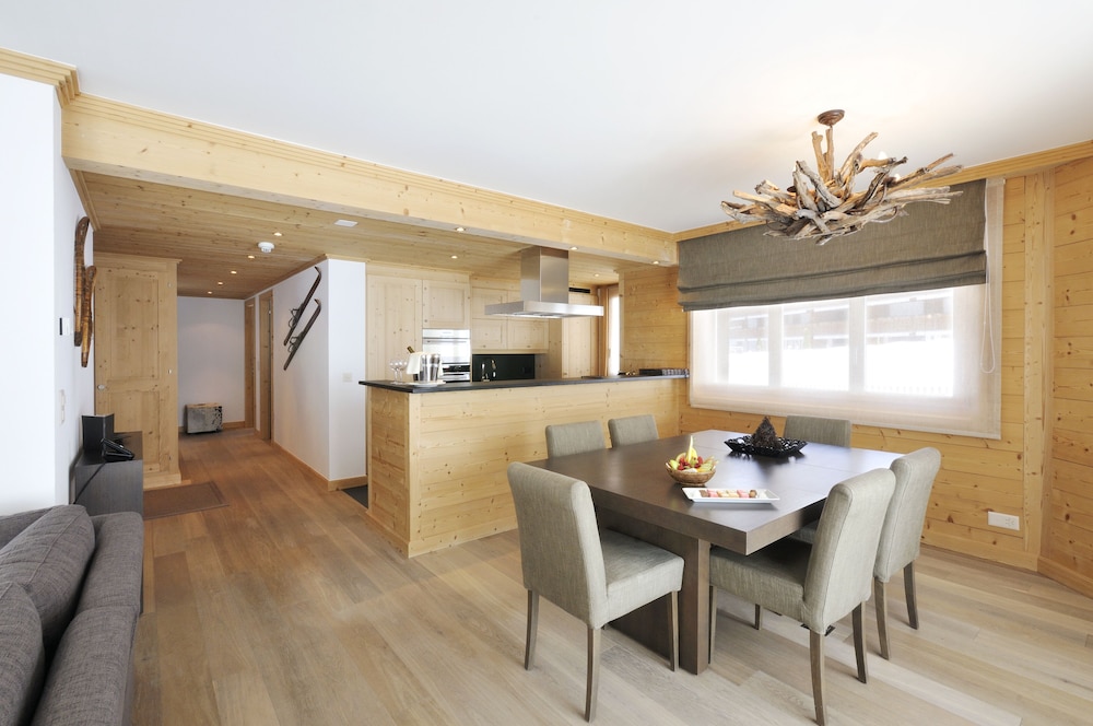 Chalet RoyAlp Hotel & Spa 61/86