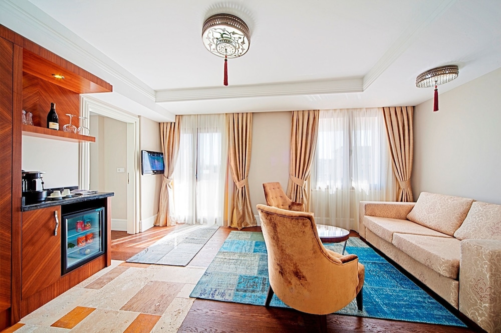 Azade Suites Special Class 33/49