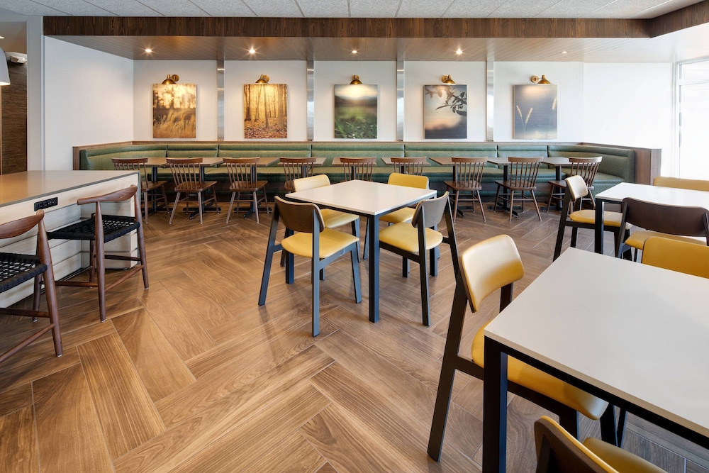 Fairfield Inn And Suites By Marriott Tampa Wesley Chapel 29/40