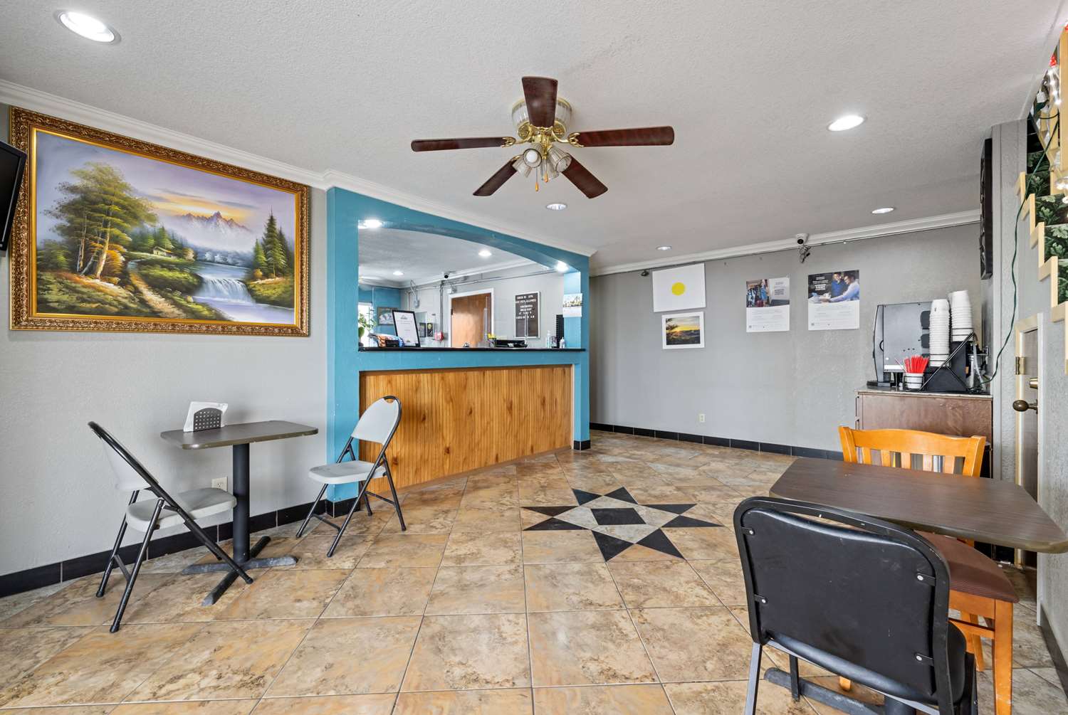 Days Inn by Wyndham Kenedy/Karnes City 6/23