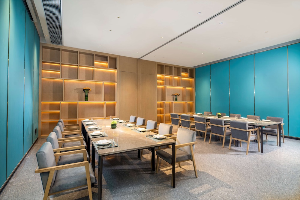 Hilton Garden Inn Changde Dingcheng 42/44