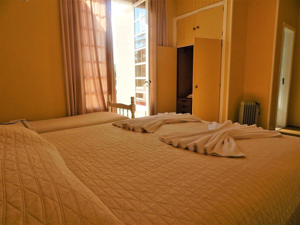 Hotel Platanus 6/48