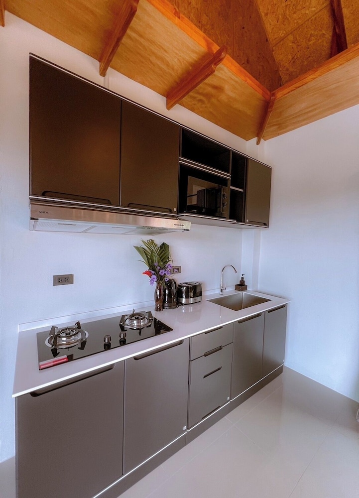 Puteri Lanta Family Villas 7/46