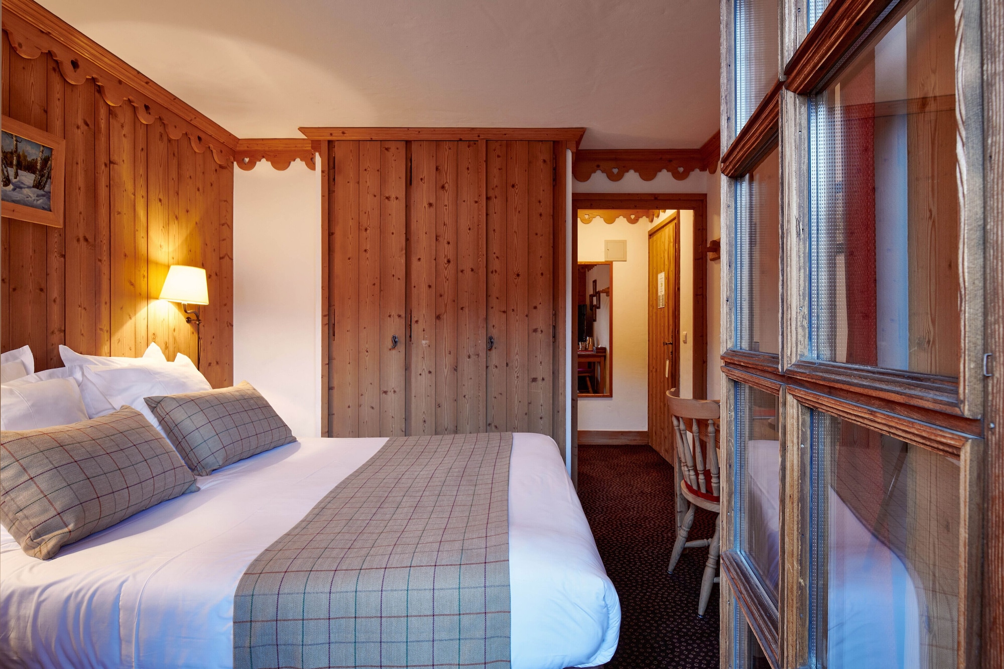 Golf, Twin Beds