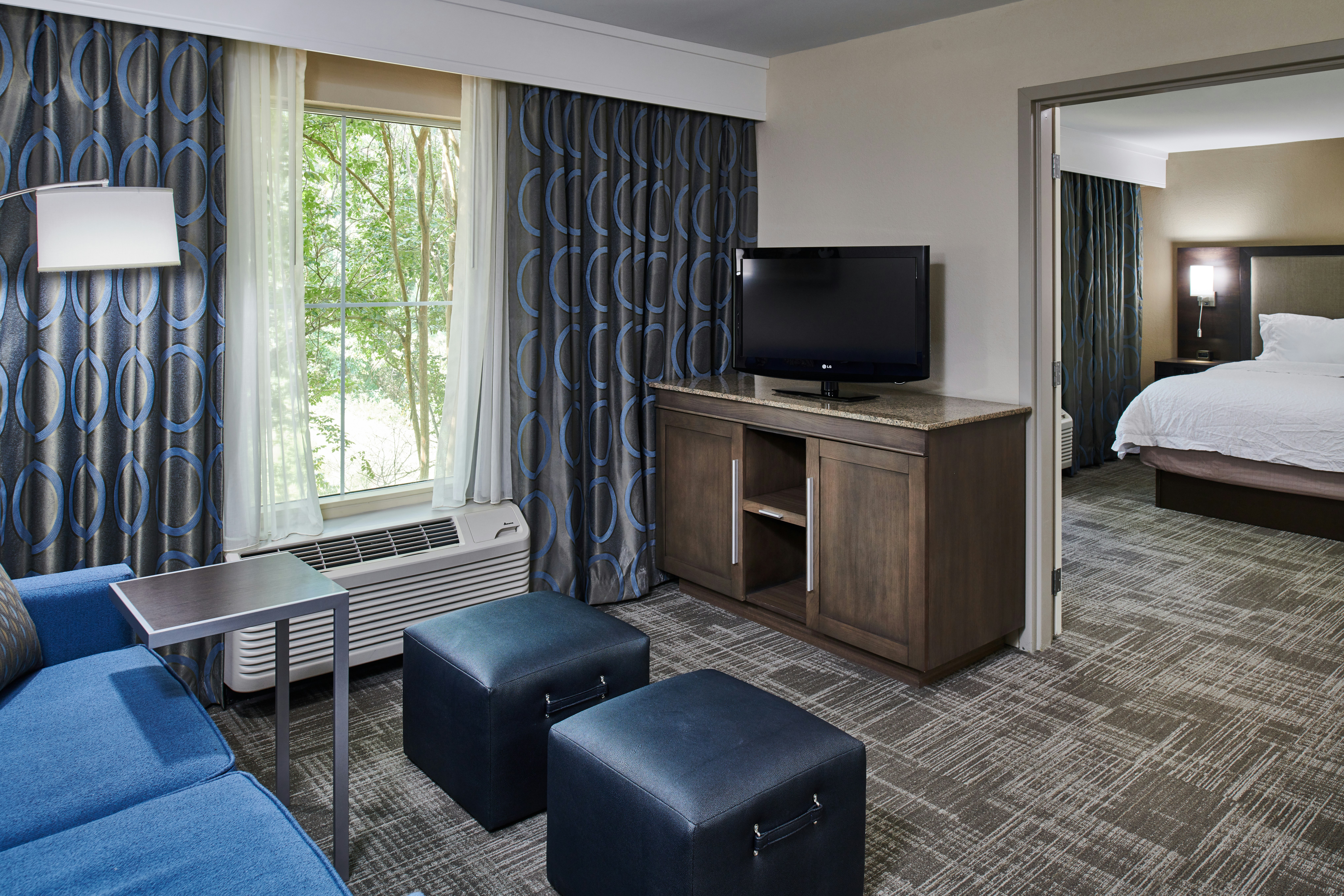 Hampton Inn And Suites Chapel Hill Druham 36/57