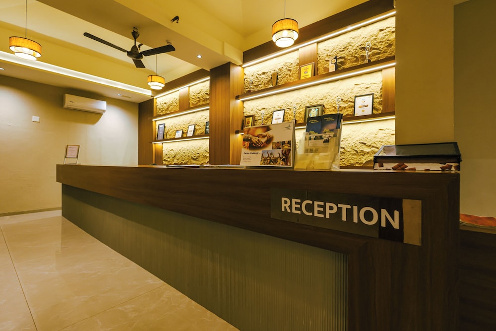 Goverdhan Greens Resort Dwarka 2/50