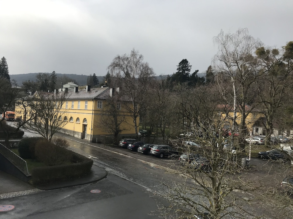 Schlosshotel Bad Wilhelmshohe 6/50