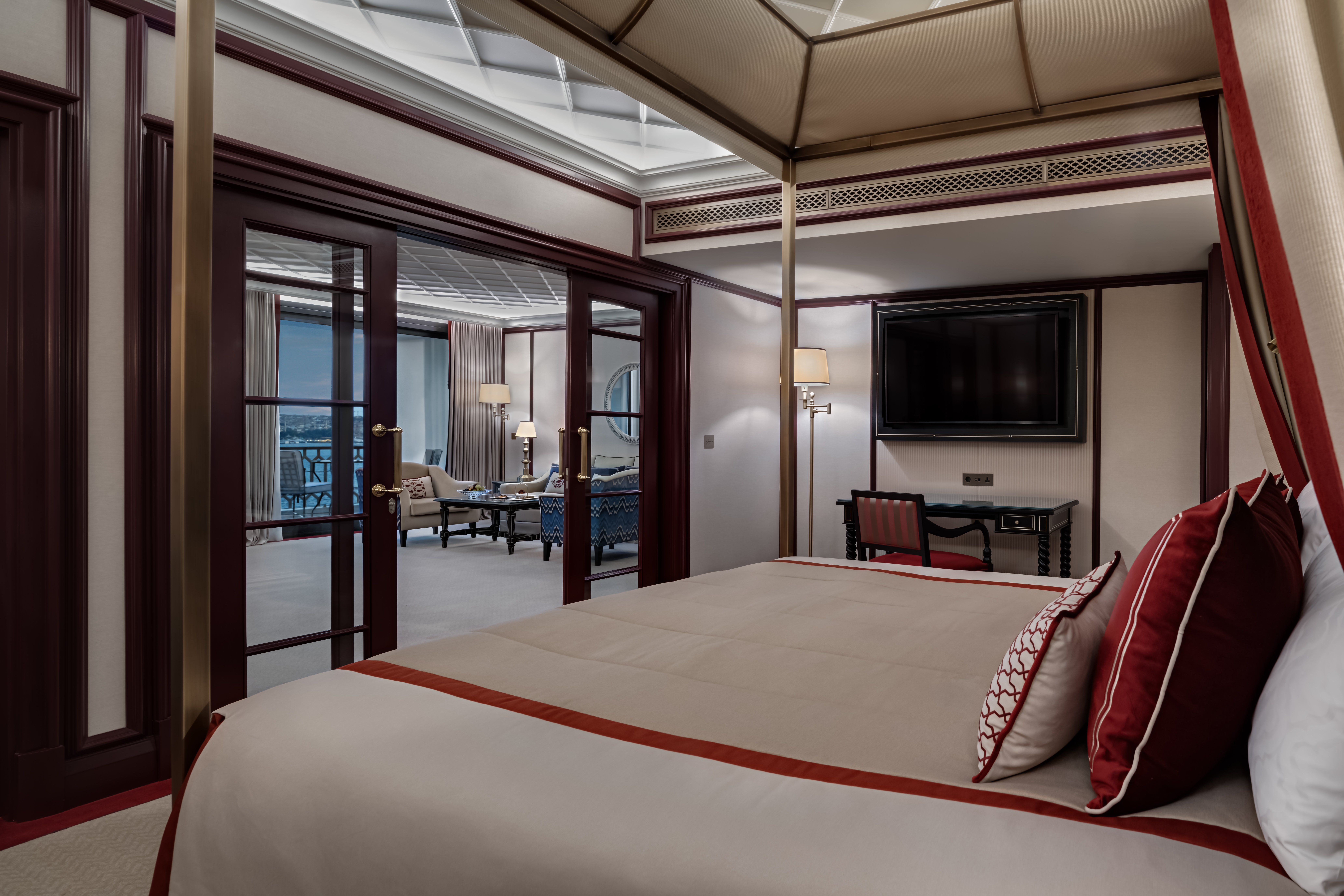 BOSPHORUS, EXECUTIVE, SUITE