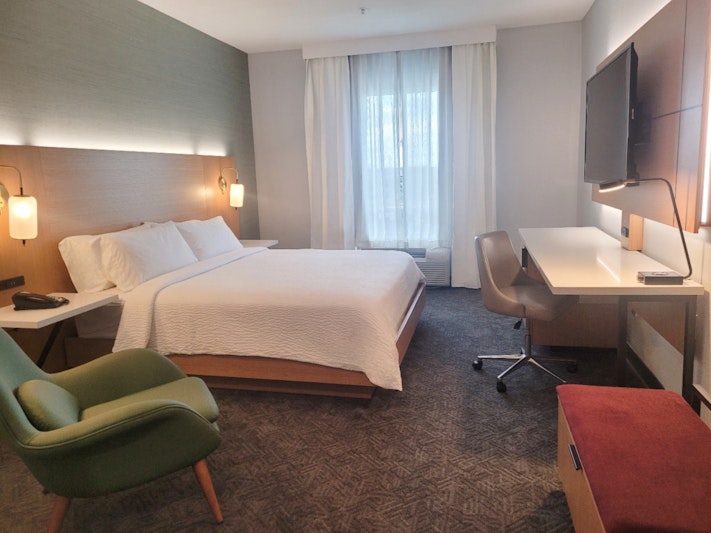 DoubleTree by Hilton Houston Westchase 7/39