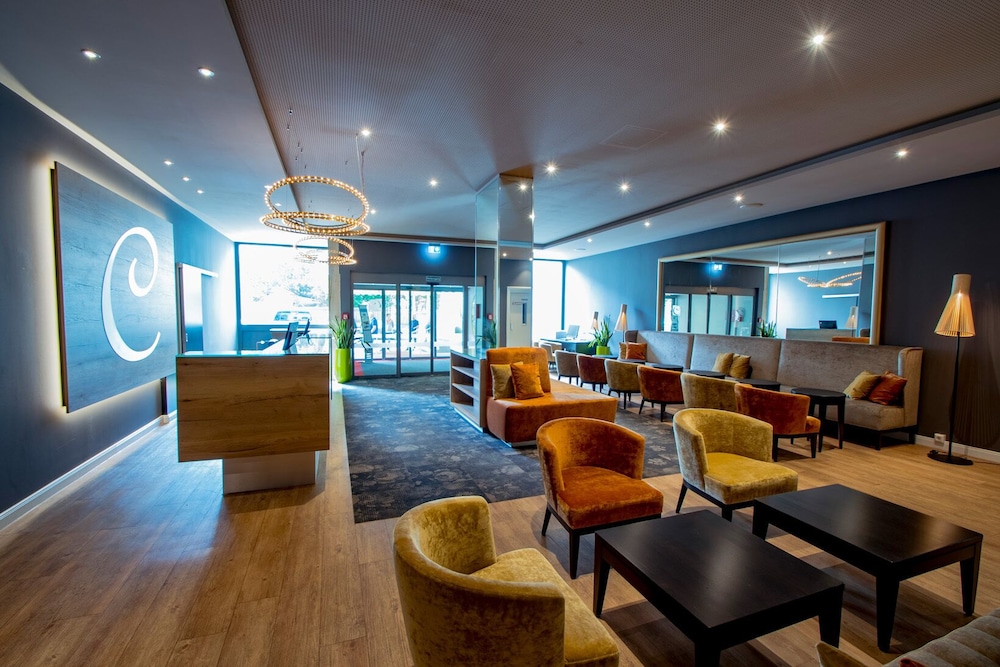 Caravelle Hotel im Park 47/55