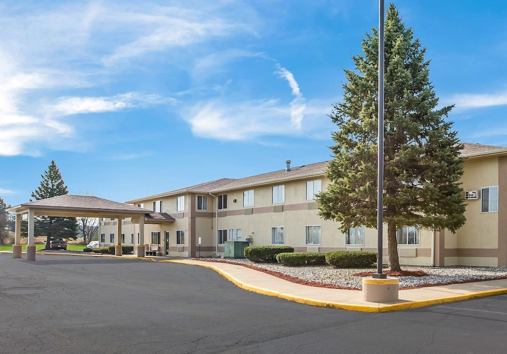 Americas Best Value Inn Charlotte Mi 1/30
