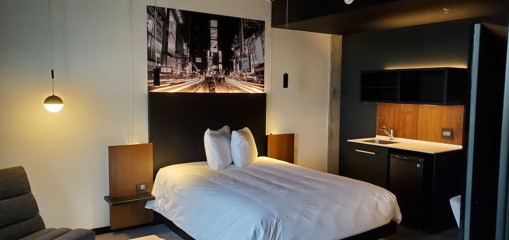 Grand Times Hotel Laval - Centropolis 14/32
