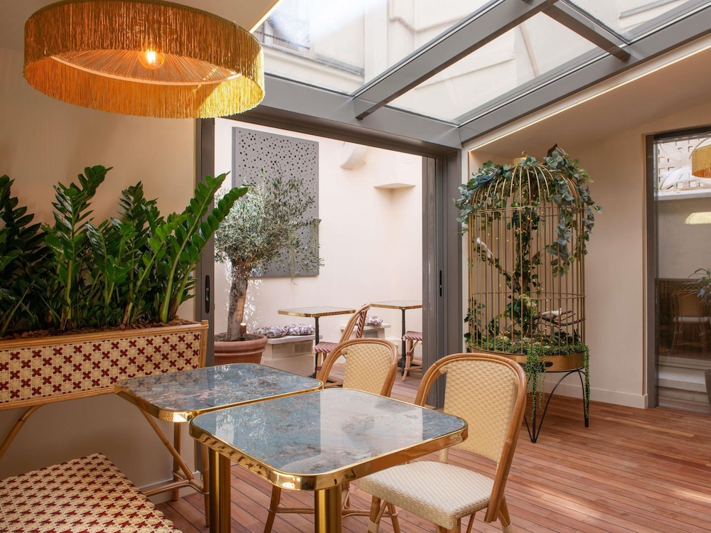 Mercure Paris Pigalle Sacre Coeur 45/67