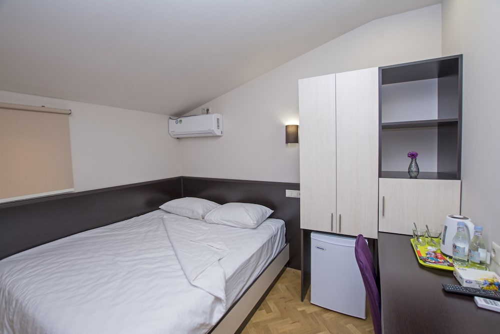 Yerevan Boutique Hotel 24/64