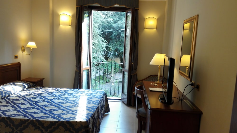 Villa Cattani Stuart Hotel 9/30