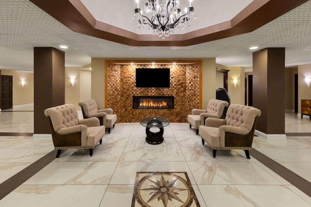 Wingate by Wyndham Troy 35/50