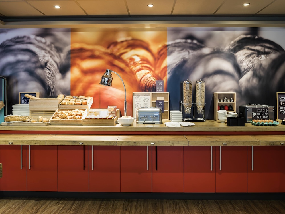 Ibis Paris Pont De Suresnes 8/58