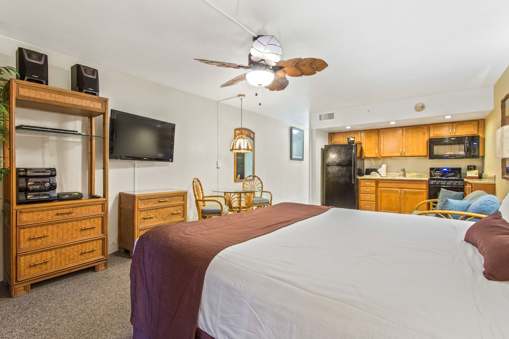Royal Kahana Maui by OUTRIGGER 39/77