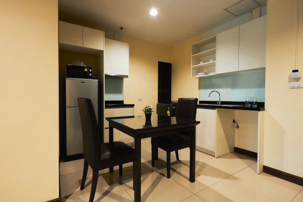 42 Grand Residence 41/49