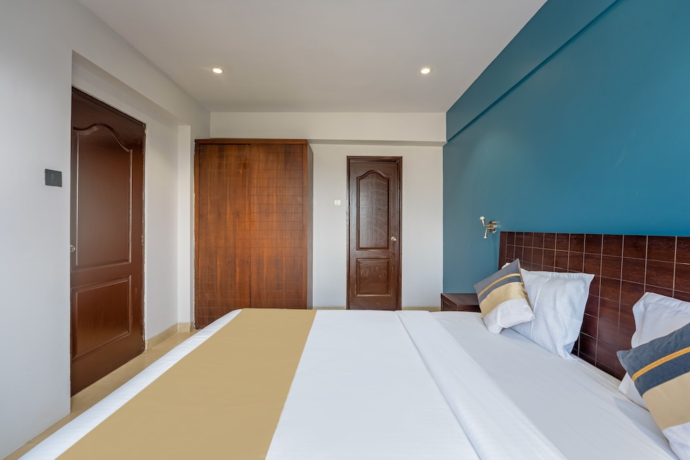 3 BEDROOMS, DELUXE, APARTMENT