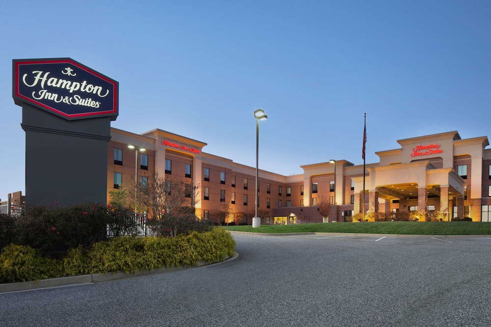 Hampton Inn Suites Edgewood Aberdeen South Md 1/38