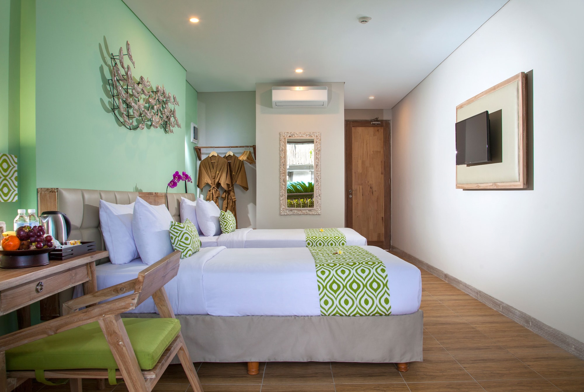 room, garden view