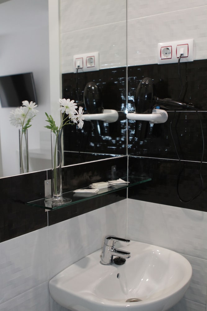 Hostal Star Madrid 32/37
