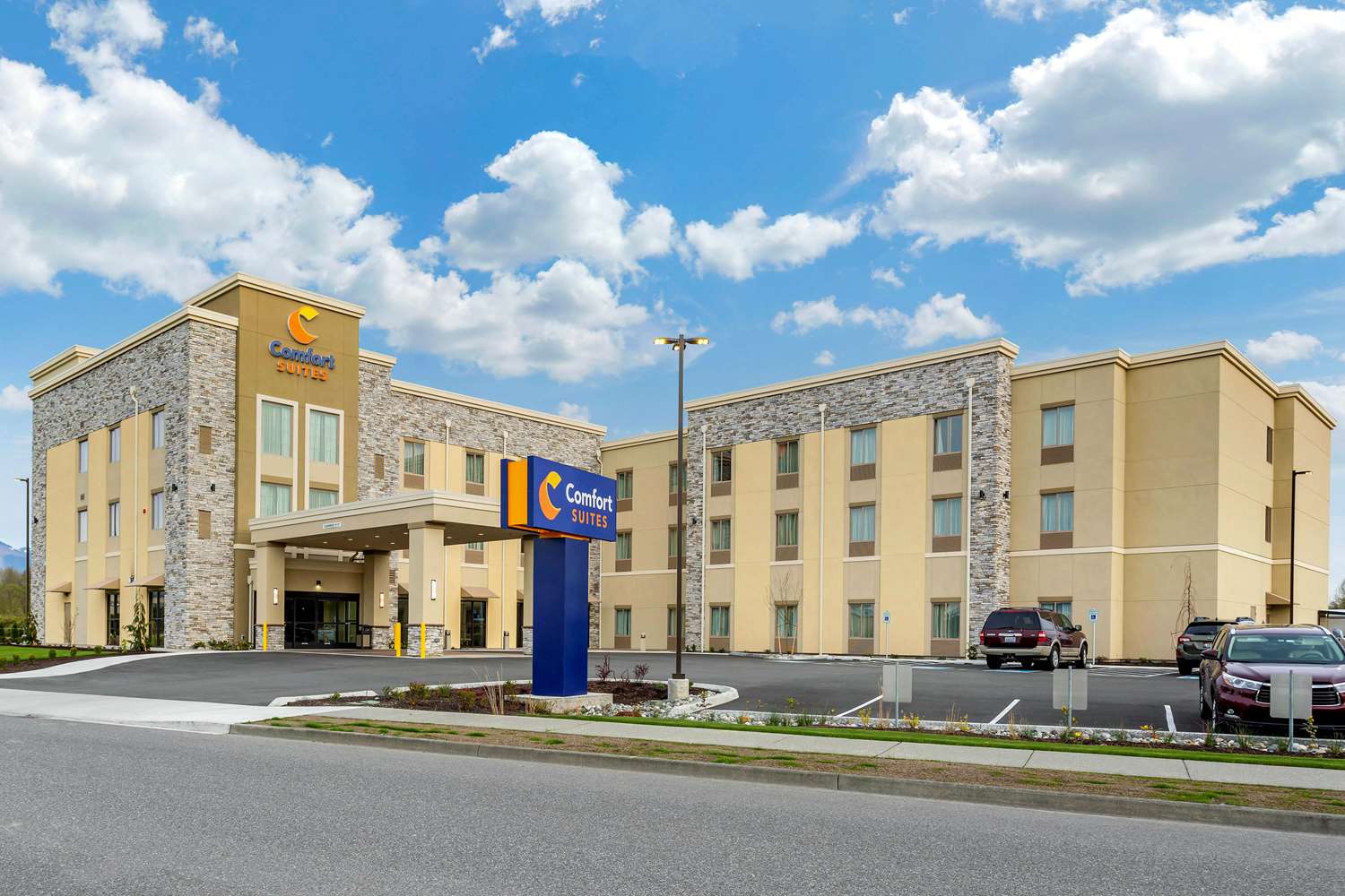 Comfort Suites Burlington Near I-5 36/37