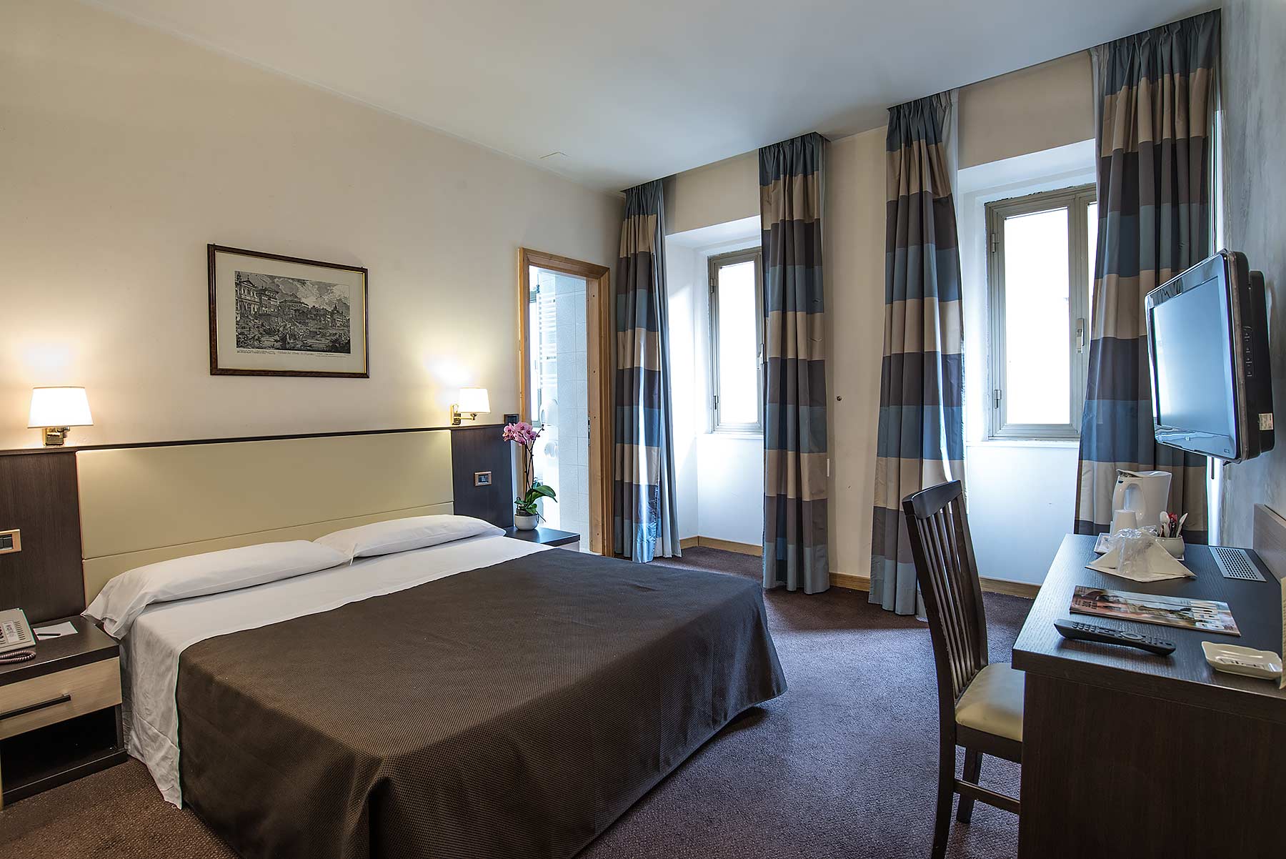 Room at Hotel Tritone Rome, ROME