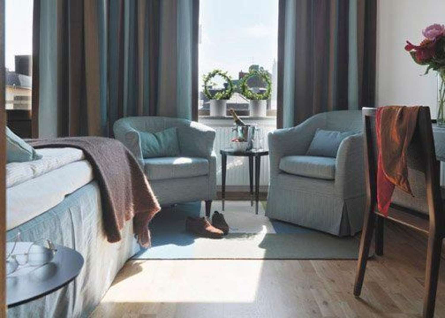 Home Hotel Wellington 10/22