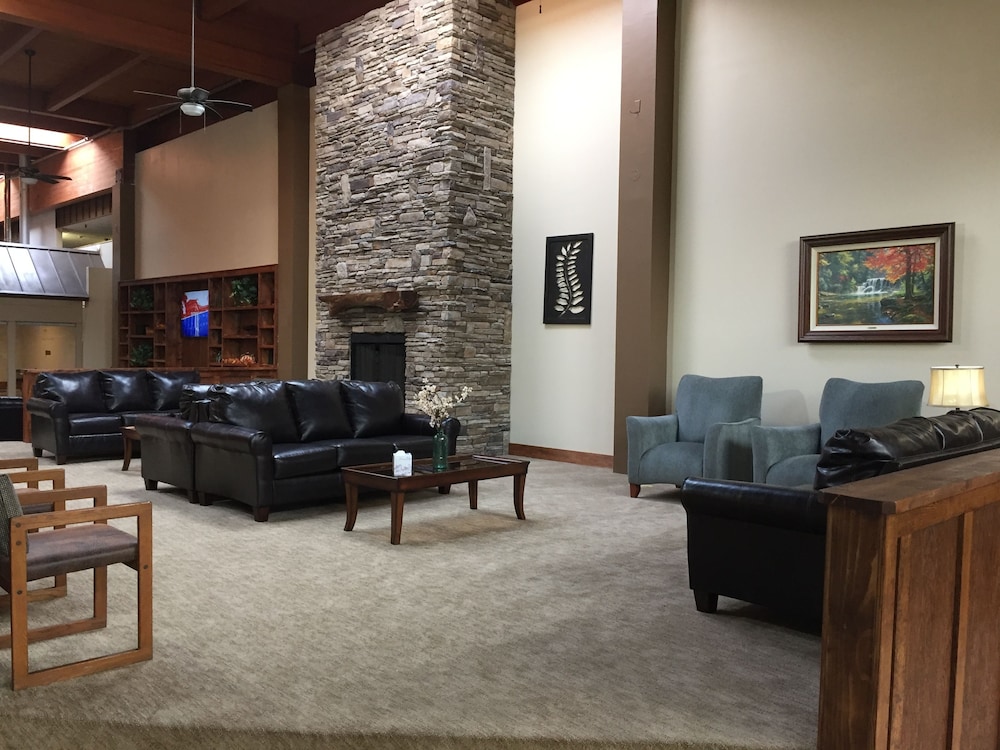 Cascades Mountain Resort Ascend Hotel Collection 40/68