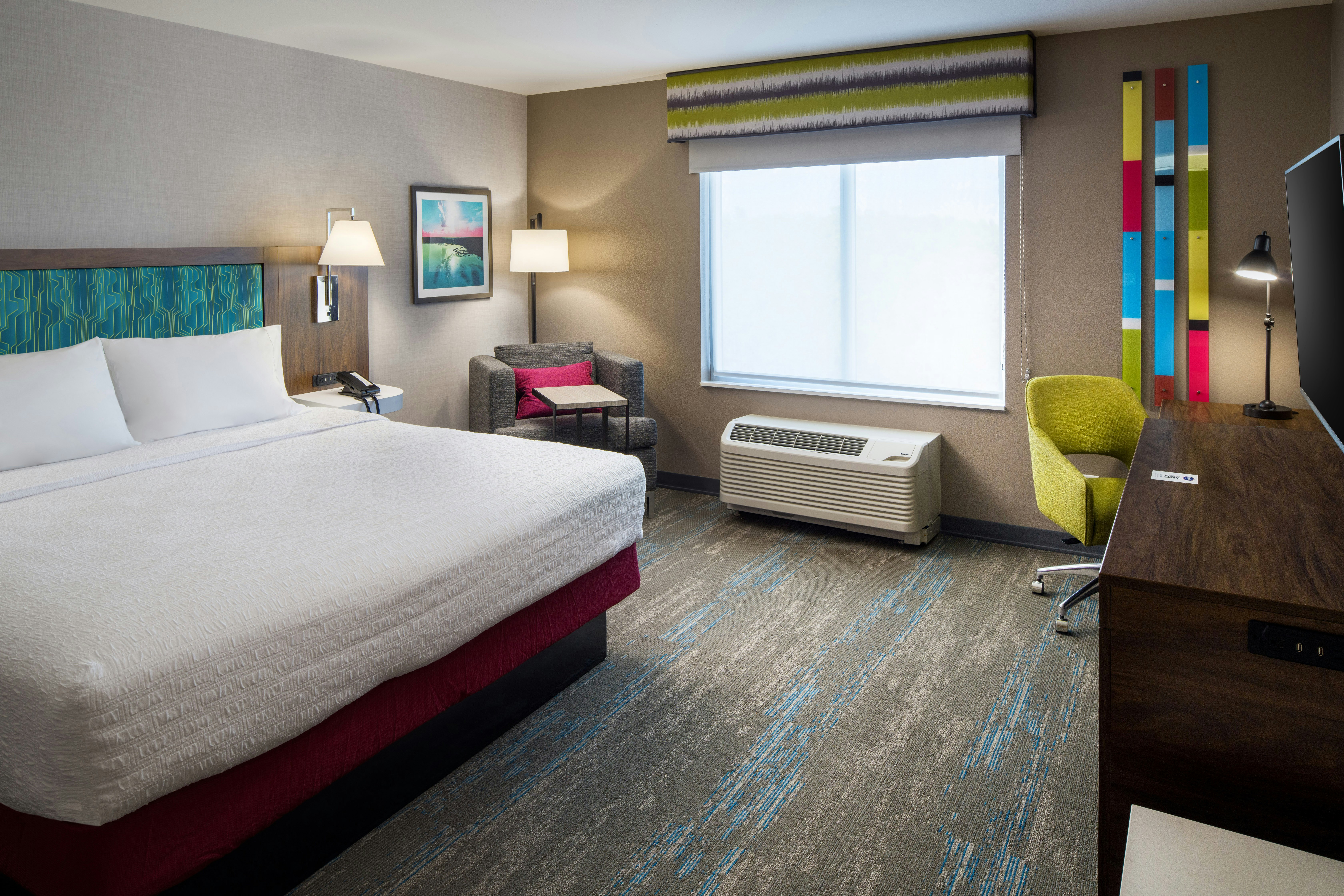ROOM, KING BED, ACCESSIBLE