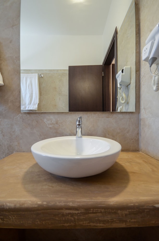 Naxos Luxury Villas 35/36