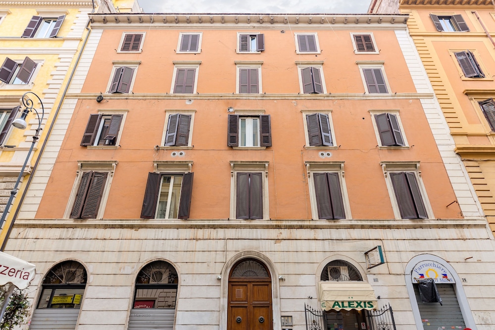 Rome as you feel - Diocleziano apartment 1/25