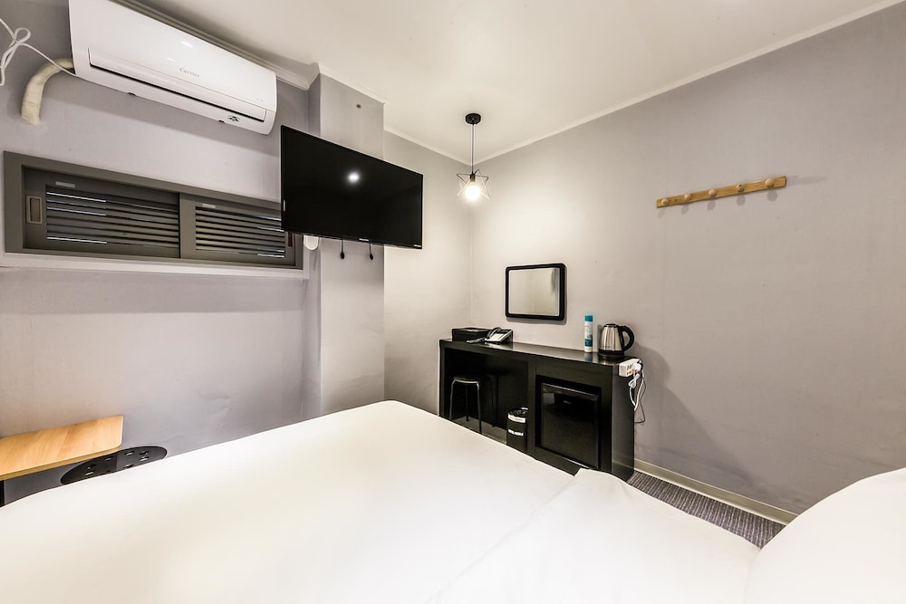 Hotel Noble Yongsan 8/16