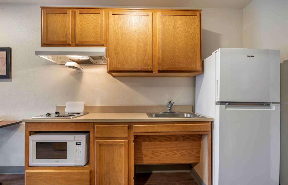 Woodspring Suites Riverside Norco 49/49