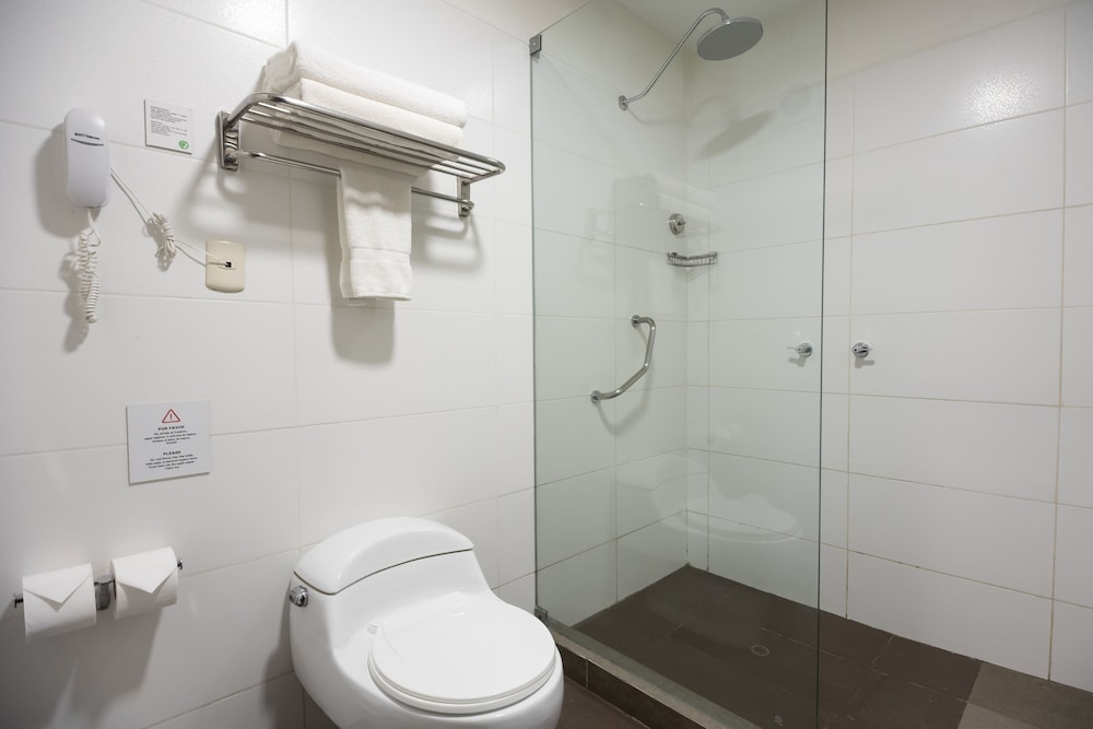 CASA ANDINA PREMIUM PIURA 76/76