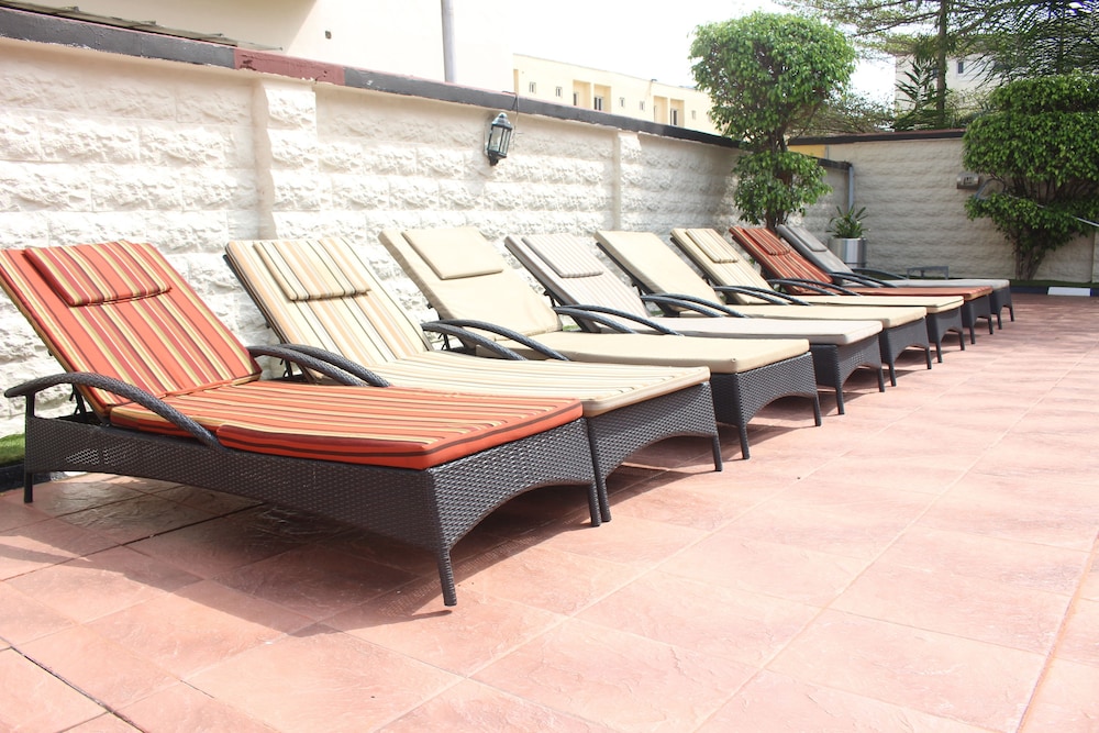 Pelican Hotel Lekki 1/43