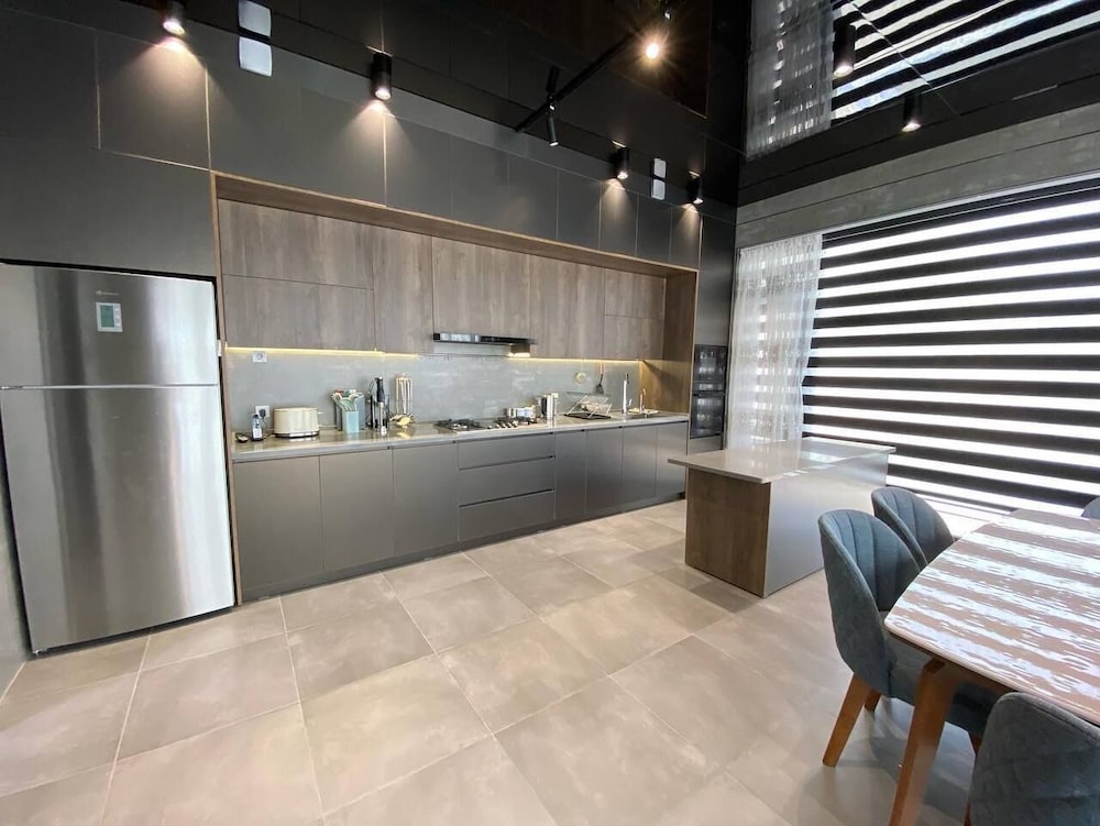 Nuovo Boutique Hotel 8/80