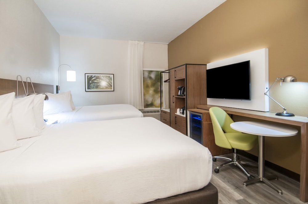 Four Points by Sheraton Alexandria 9/50