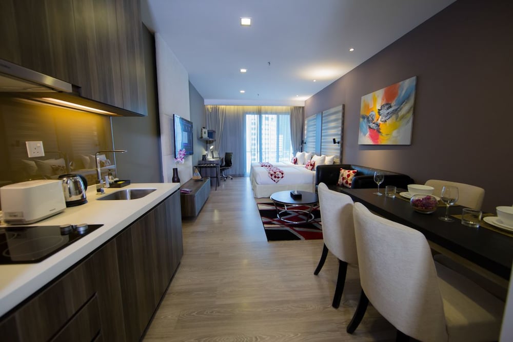 Ramada Suites by Wyndham Kuala Lumpur City Centre 48/64