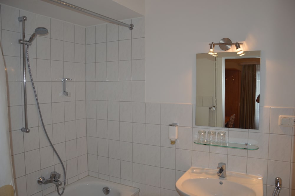 Hotel Wikinger Hof Hamburg 7/30